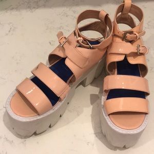 Jeffrey Campbell platform